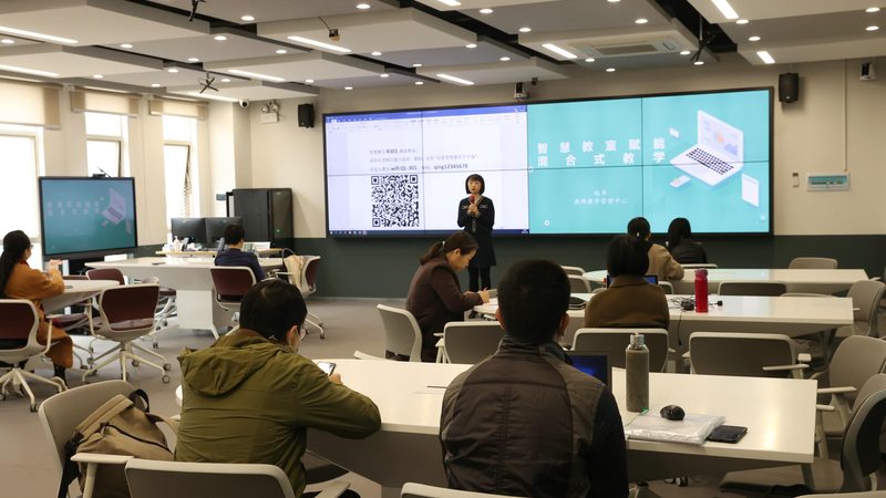 北京学历提升机构：如何规避误区，选择适合自己的学习路径