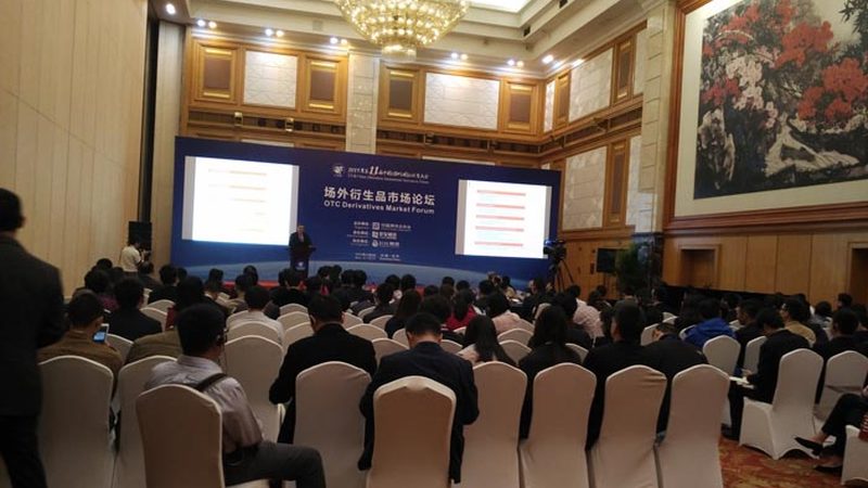 家庭教育指导师证与心理咨询师：两者的区别与职业定位