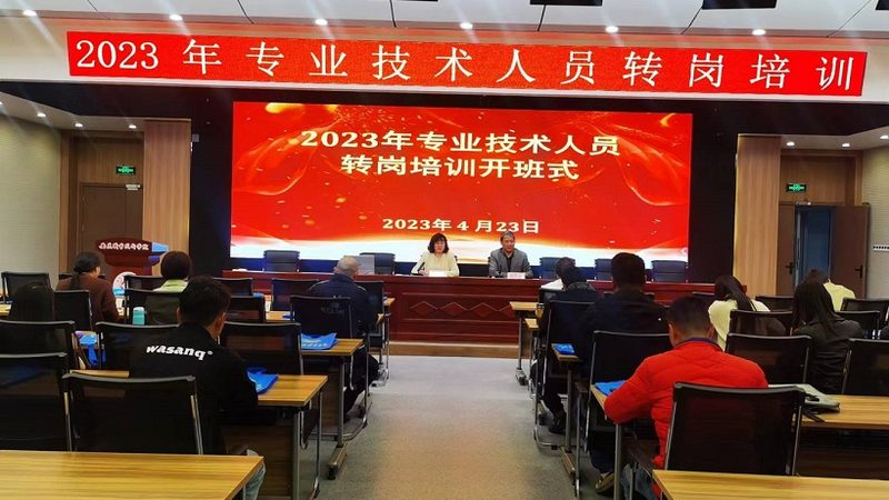 成人高考加分材料主要包括以下几类：